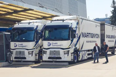 Renault Trucks is producing a series of customer testimonials highlighting: - its expertise in supporting companies in decarbonising their transport fleets, - the concrete benefits for customers (environmental, economic, operational) of our advisory/consulting approach throughout their decarbonisation project, - the role of our company as a trusted partner in these complex projects.