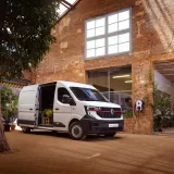 Renault Trucks Master 4 Red EDITION