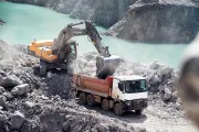Renault Trucks K in a quarry
