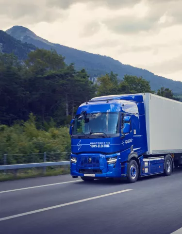 Serienproduktion_E-Tech_T_C_01